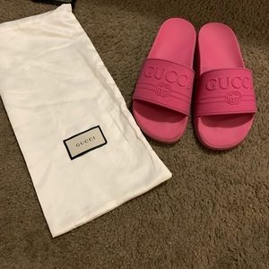 Gucci slide size 10 in women